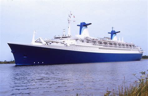 Information on the SS Norway Cruise Ship