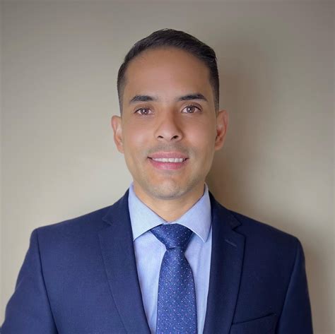 Alejandro Gonzalez Immigration Consultant | Mississauga ON