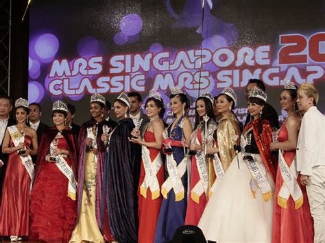 I.Z. RELOADED : DAILY ONLINE REFRESHMENTS: GH4 4K Photo Mode: Mrs Singapore 2015 Winners