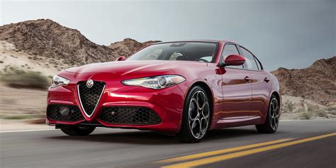 2022 Alfa Romeo Giulia Luxury Sport Sedan | Alfa Romeo Canada