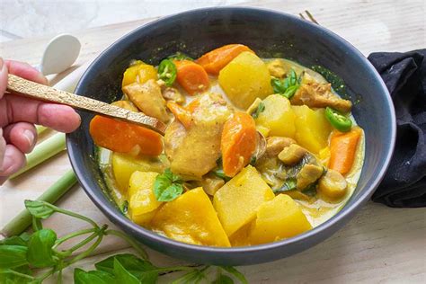 Instant Pot Vietnamese Chicken Curry - Only Gluten Free Recipes