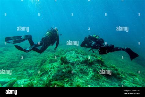 Scuba diving, diving, shipwreck Stock Photo - Alamy