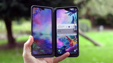 LG G8X ThinQ Review - GearOpen.com