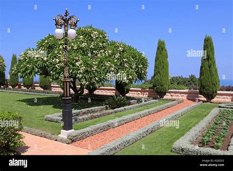 Bahai gardens in Acre (Akko), Haifa, Israel Stock Photo - Alamy