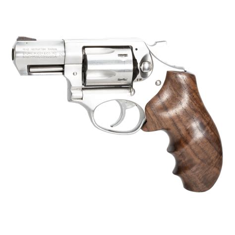 Ruger SP101: Smooth Hardwood Grip with Finger Grooves - Walnut - Walnut ...