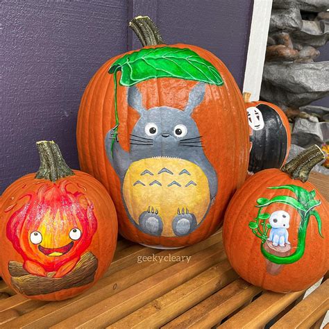 Painted pumpkins : r/totoro