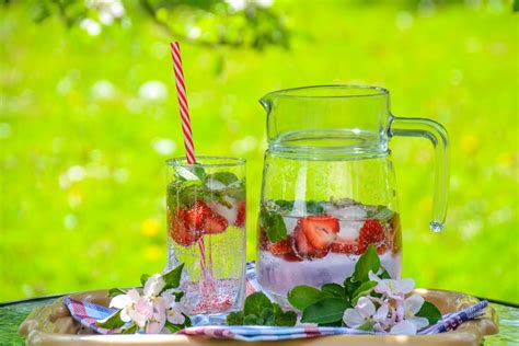 Clear Glass Pitcher With Water and Strawberry · Free Stock Photo