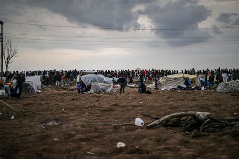 In pictures: Migrants knocking on Europe's doors