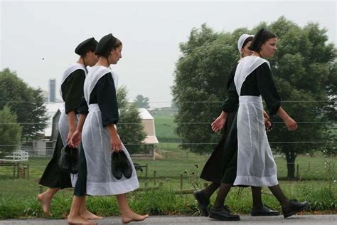 21 Amish Rumspringa Facts and Stories: What Really Happens