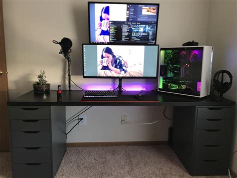 I am in love with this Ikea desk. And the Hue really brings this case to life! | Gaming computer ...