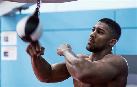 Anthony Joshua Media Workout Quotes & Photos