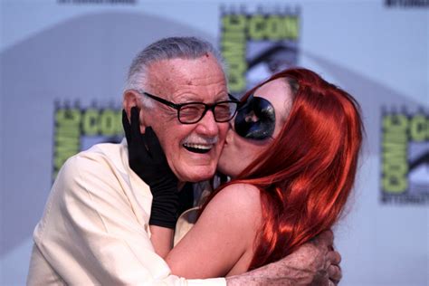 Comic book icon Stan Lee lived in the Five Towns | Herald Community ...