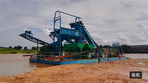 Bucket Chain Dredger Gold Dredging Equipment Working Capacity 120t/H Mining