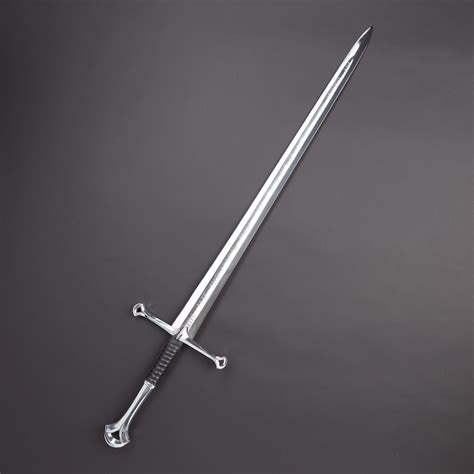 The Anduril Sword - Darksword Armory - Touch of Modern