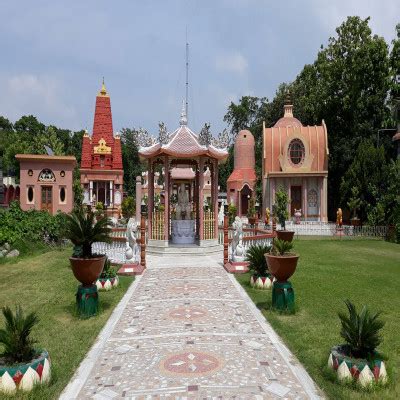 Kushinagar : History, Sightseeing, How To Reach & Best Time To Visit | Adotrip