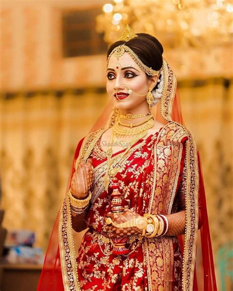 Top 30 Trending Bengali Bride Looks | Bengali bridal makeup, Bengali bride, Indian wedding bride