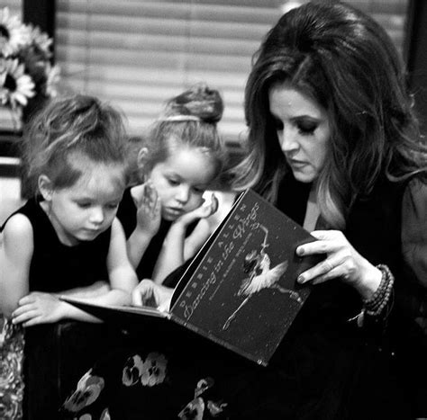 Lisa and her twins - Lisa Marie Presley Photo (41588132) - Fanpop