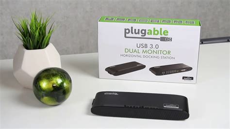 Plugable's USB 3.0 Horizontal Dual Monitor Docking Station - YouTube