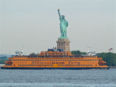 Staten Island Ferry passing in front of the Statue of Liberty July 2014 | Staten island ferry ...