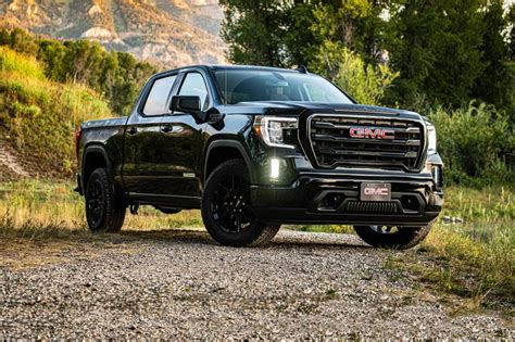 2020 GMC Sierra 1500 Crew Cab Prices, Reviews, and Pictures | Edmunds