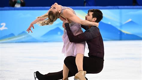 Madison Hubbell, Zach Donohue Earn Bronze in Olympic Ice Dance – NBC Boston