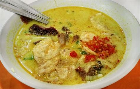 Soto Betawi | Traditional Meat Soup From Jakarta, Indonesia