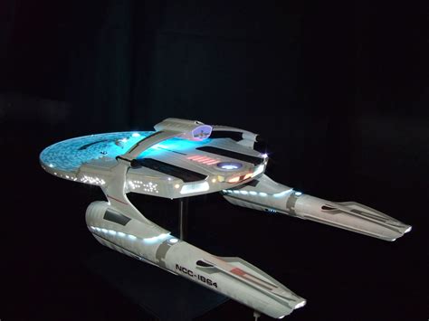 Star Trek USS RELIANT reboot JJ Abram's revell amt ertl 1/500: JJ Abram's U.S.S. RELIANT 1864