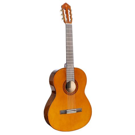 Yamaha C40 Classical Guitar | DV247