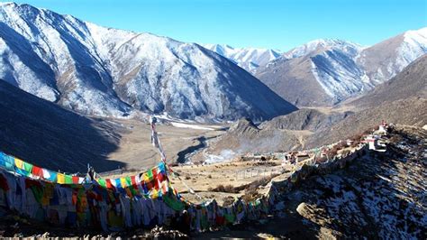 Witness to a Sky Burial in Tibet