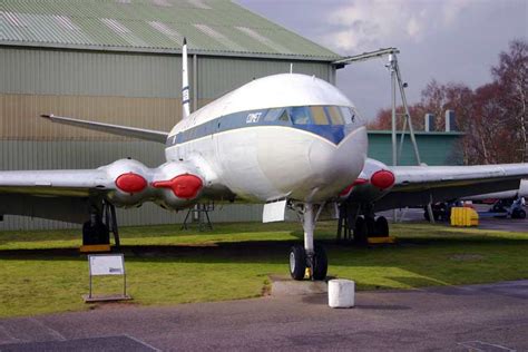 The Comet - the world's first jet airliner!