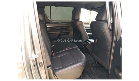 Used Toyota Hilux RHD SR5 2.8D AUTO LEATHER SEATS ELECTRIC SEATS 2019 ...