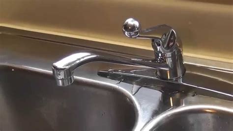 How To Repair A Dripping Delta Single Handle Kitchen Faucet | Review ...