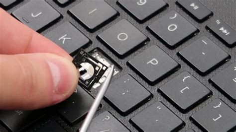 How To Remove Keyboard Keys And Put Them Back - HOWTOREMVO