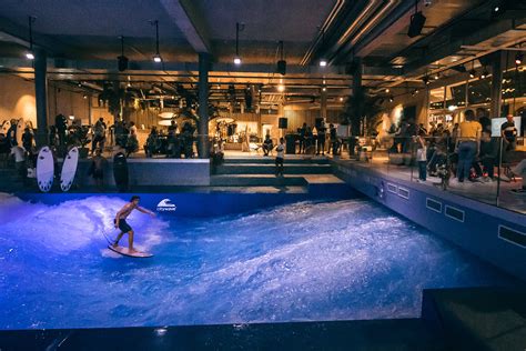 The first indoor surfing wave in Switzerland, in Ebikon | FREO Group