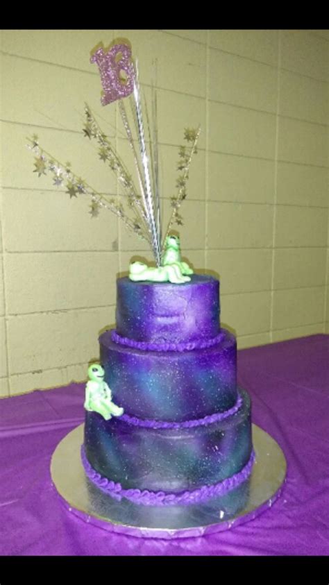 Airbrush cake | Airbrush cake, Cake decorating, Cake