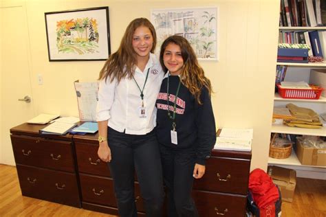 Chaminade-Madonna students start support group for disadvantaged youth 2024