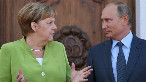 phoenix vor ort: Merkel & Putin: Treffen Meseberg 2018 | ARD Mediathek