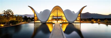 Ethereal South African chapel topped with 'floating' winged roof