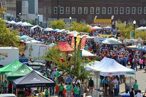 Food and Fall Fun in Mississippi - Visit Mississippi | Mississippi, Festival, Unique fall