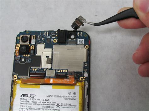 Asus ZenFone 5 Front Camera Replacement - iFixit Repair Guide