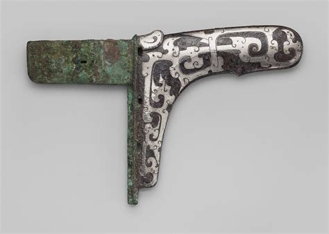 Dagger-axe (Ge: 20 × 13 cm (7.9 × 5.1 in., silver and bronze), China ...