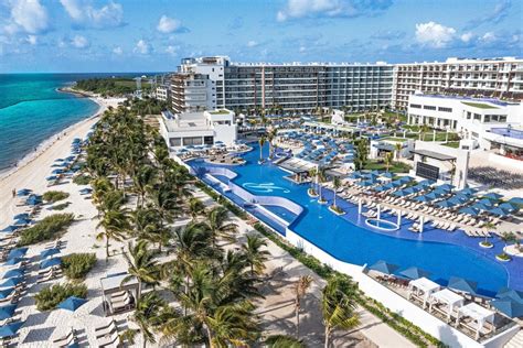 Royalton Splash Riviera Cancun Hosts Over 500 Tourism Leaders for MarketHub Americas 2023