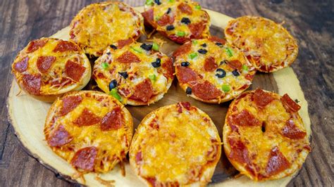 Pizza Bagels | Bites on a Budget: Pantry Edition - YouTube