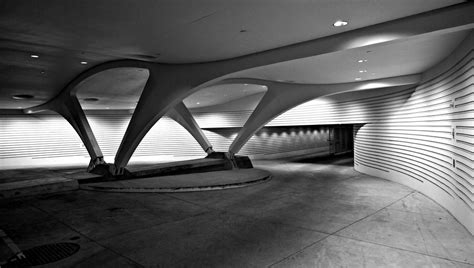 Milwaukee Art Museum | Parking garage. Santiago Calatrava, a… | A. Thompson | Flickr