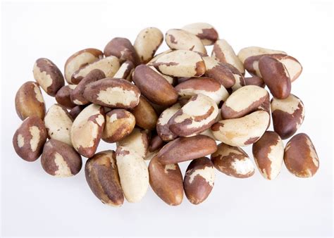 10 Best Nuts for Keto