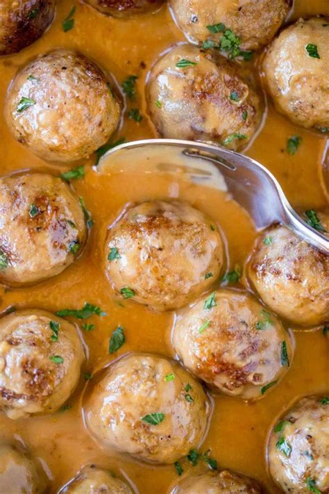 Swedish Meatballs | FaveSouthernRecipes.com