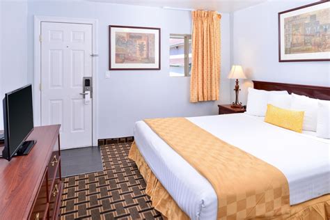 Book Star Hotel Route 66 Grand Canyon, Williams, Arizona - Hotels.com