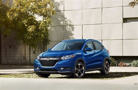 2018 Honda HR-V Gets Small Price Bump, New Exterior Color And Wheel ...