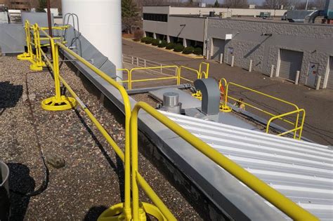 360 Mobile Safety Rail: Non-Penetrating Guardrail for Leading Edges