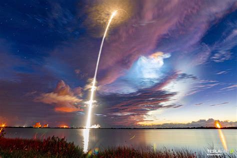 SpaceX Starlink launch puts on a spectacular light show on the East Coast